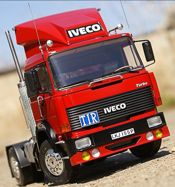Italeri 1/24 IVECO Fiat 190 Cowboy Kit - Hobbies N Games