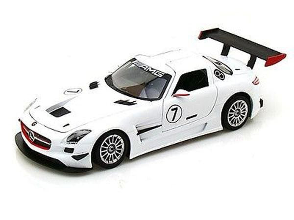 Motormax 1/24 Mercedes Benz SLS AMG GT3 (White) - Hobbies N Games