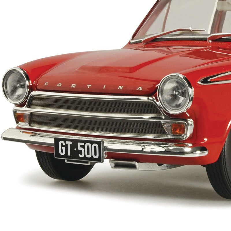 1/18 Ford Cortina GT 500 (Red Satin)