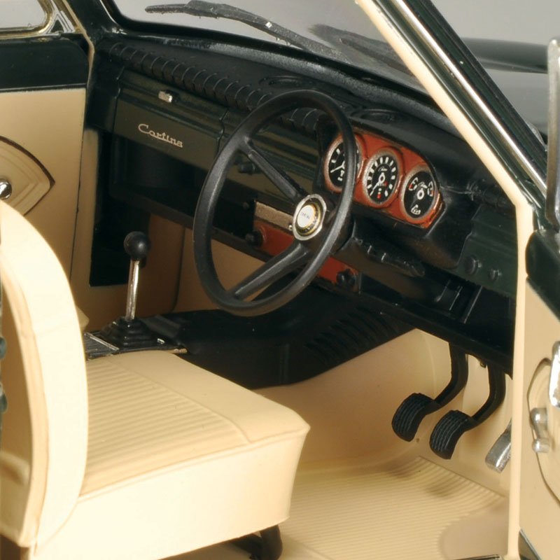 1/18 Ford Cortina GT Goodwood Green