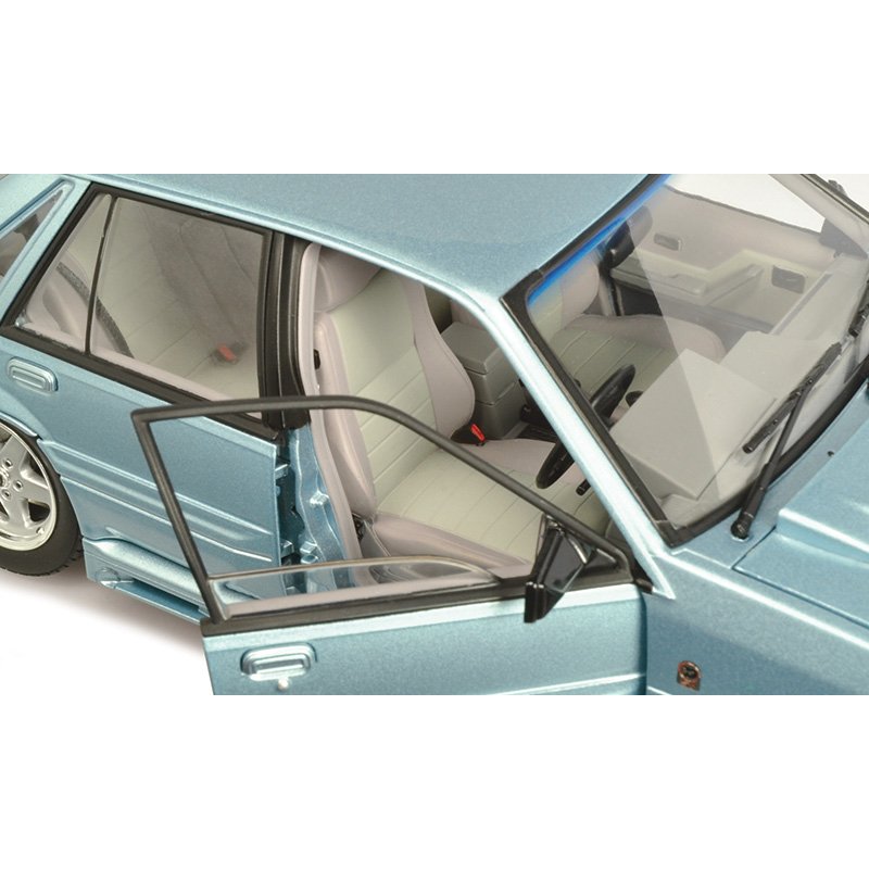 1/18 Holden VL Commodore Group A SV - Panorama Silver