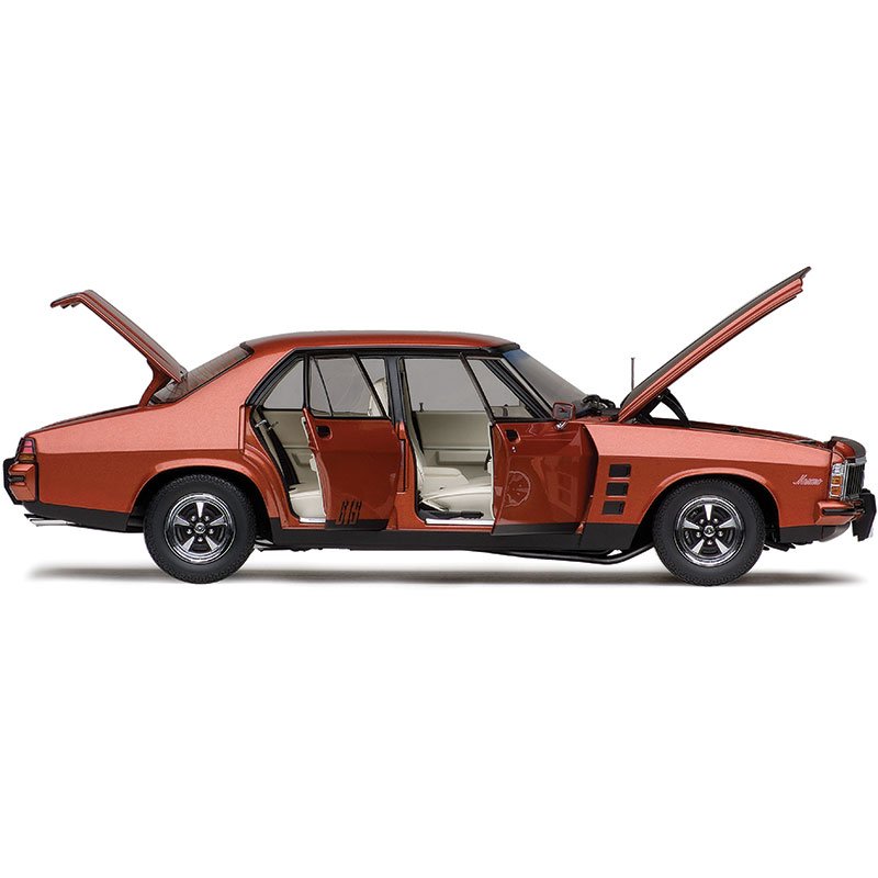 1/18 Holden HX Monaro GTS Persian Sand Metallic