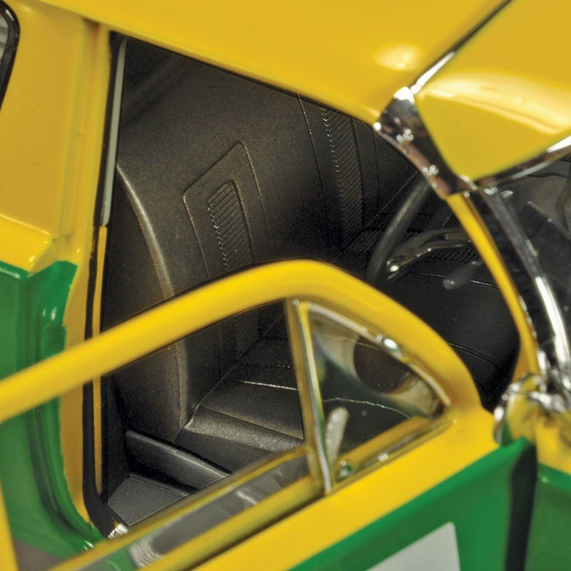 1/18 Holden EH Utility Heritage Collection No. 05 - BP