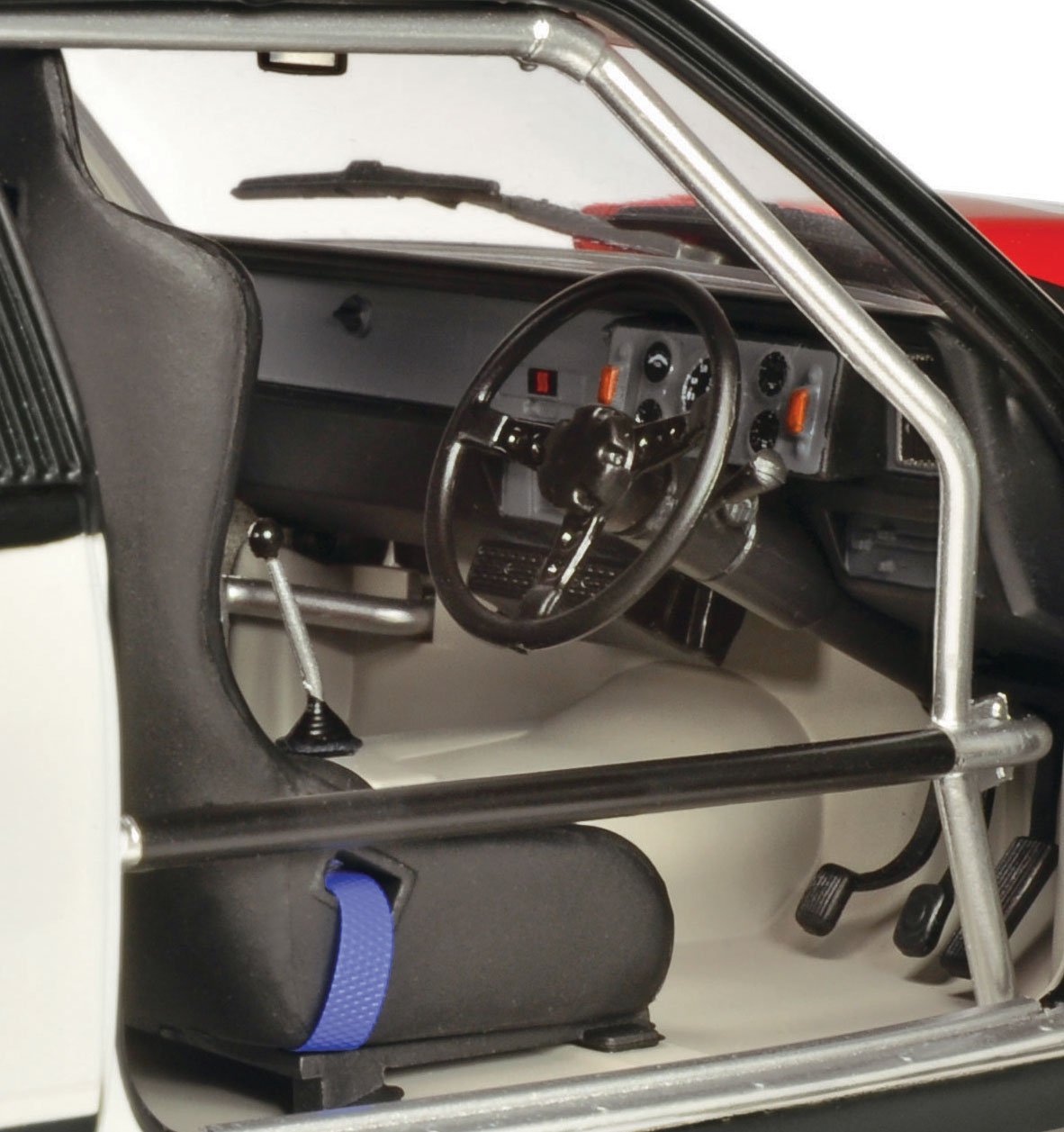 1/18 Holden A9X Torana 1978 Sandown 400 Winner