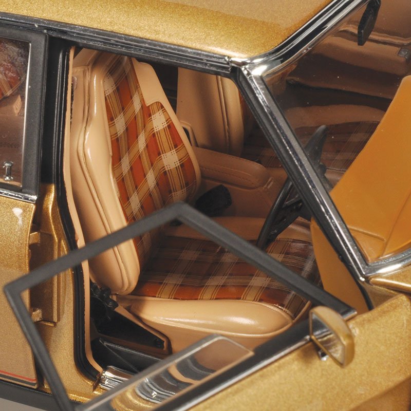 1/18 Holden HZ GTS Sandlewood Metallic