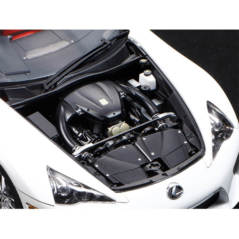 Tamiya 1/24 Lexus LFA Kit