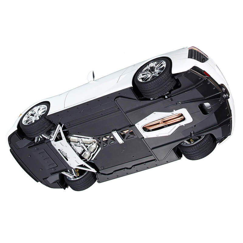 Tamiya 1/24 Lexus LFA Kit