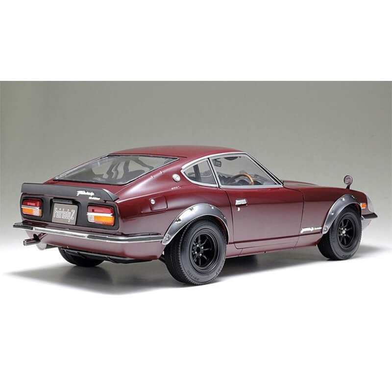 Tamiya 1/12 Nissan Fairlady 240zg Street-Custom