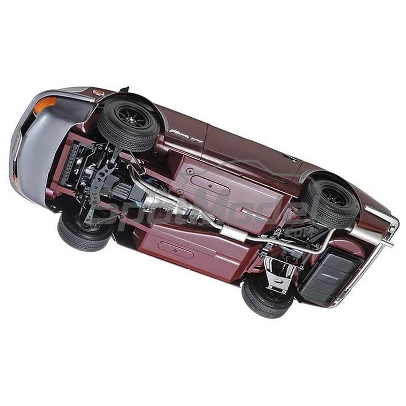 Tamiya 1/12 Nissan Fairlady 240zg Street-Custom