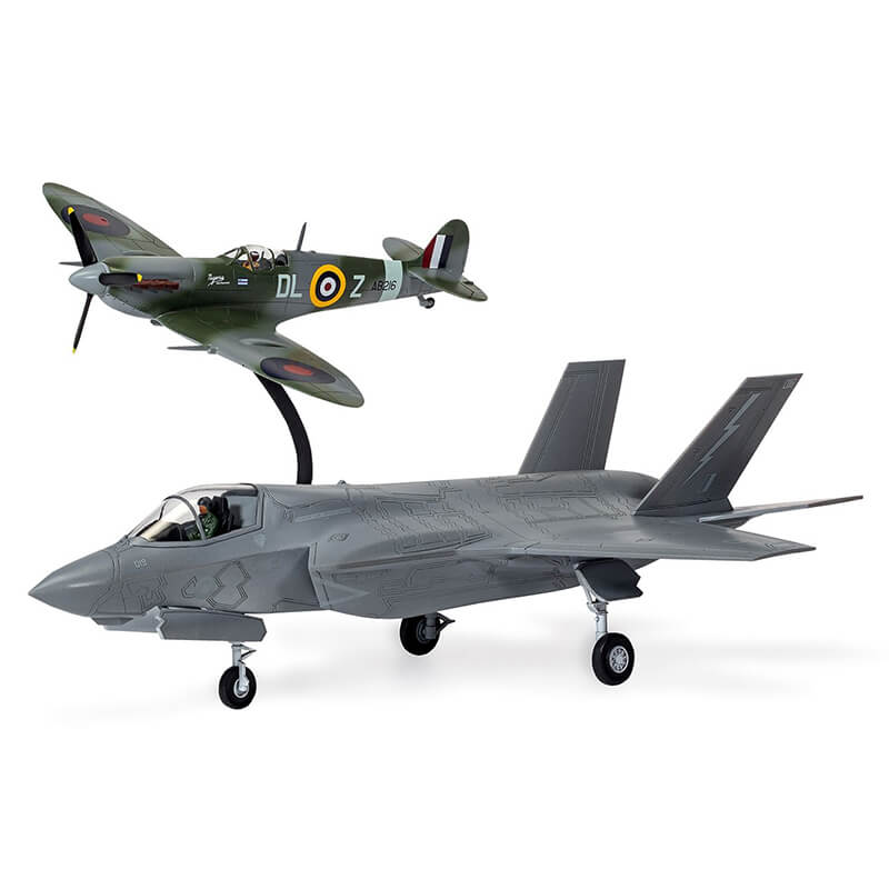 Airfix 1/72 Supermarine Spitfire & F-35B Lightning II 'Then and Now' Kit