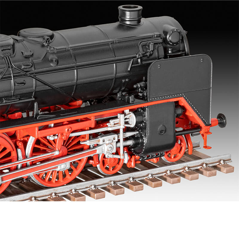 Revell 1/87 Schnellzuglokomotive Express Locomotive BR 02 & Tender 2'2'T30 Kit