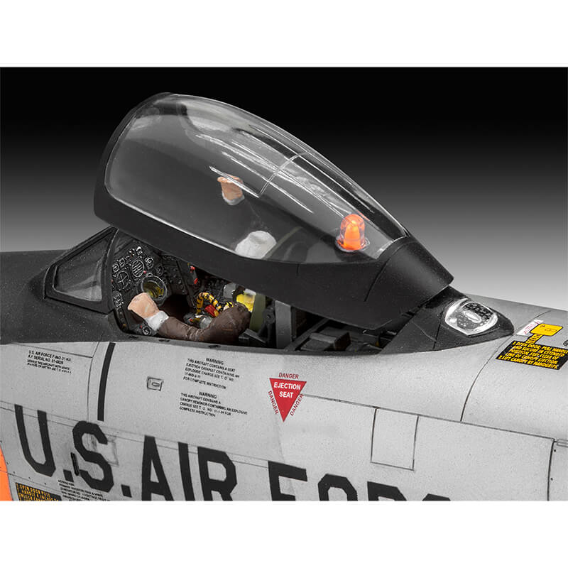 Revell 1/48 "F-86D Dog Sabre" Kit
