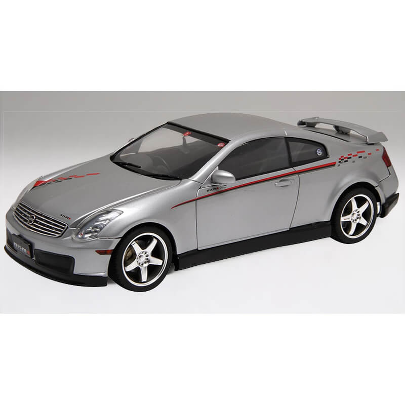 Fujimi 1/24 Nissan V35 Skyline Coupe 350 GT/Nismo (ID-164) Kit