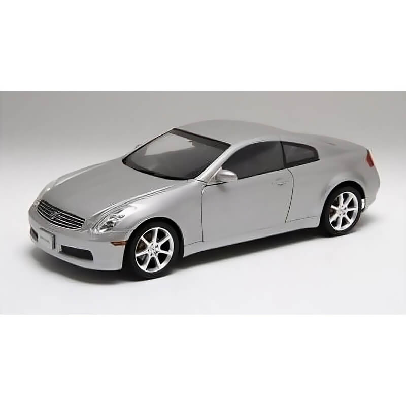 Fujimi 1/24 Nissan V35 Skyline Coupe 350 GT/Nismo (ID-164) Kit