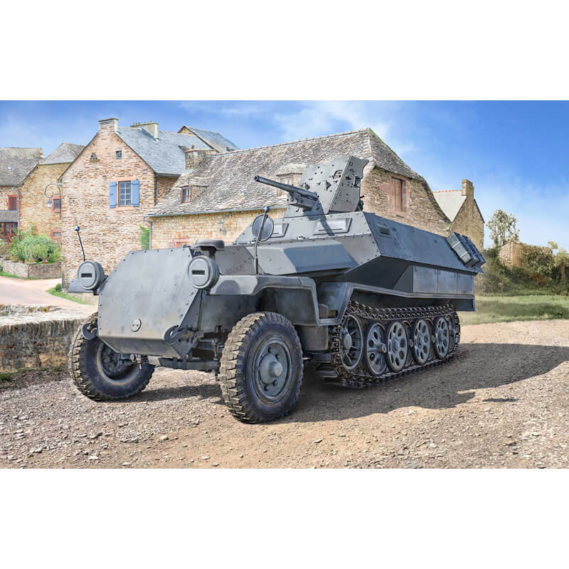 Italeri 1/72 Sd.Kfz. 251/10 Schutzenpanzerwagen 3.7 cm PaK Kit