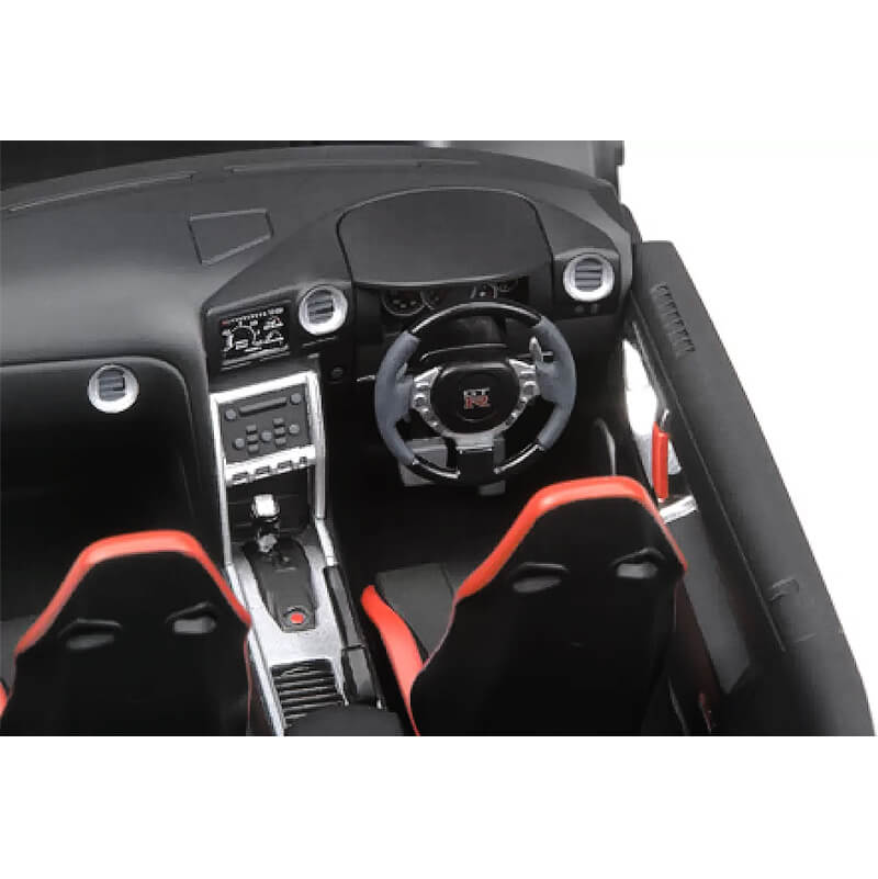 Tamiya 1/24 Nissan GTR Kit