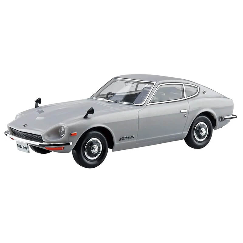 Aoshima 1/32 Nissan S30 Fairlady Z (Silver) Kit
