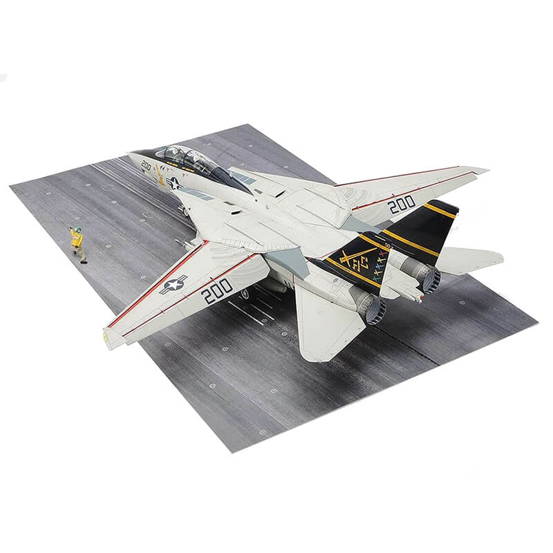 Tamiya 1/48 Grumman F-14A Tomcat (Late Model) Carrier Launch Set Kit