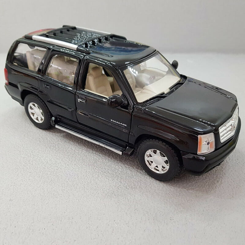 Welly 1/24 2002 Cadillac Escalade (Black)