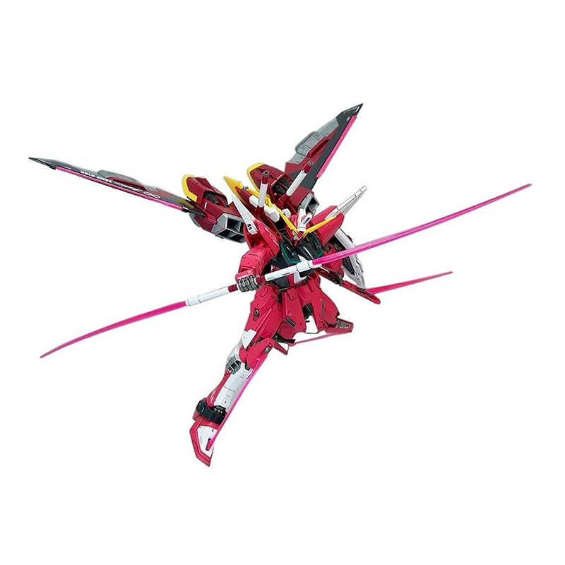 Bandai 1/100 MG Infinite Justice Gundam Kit