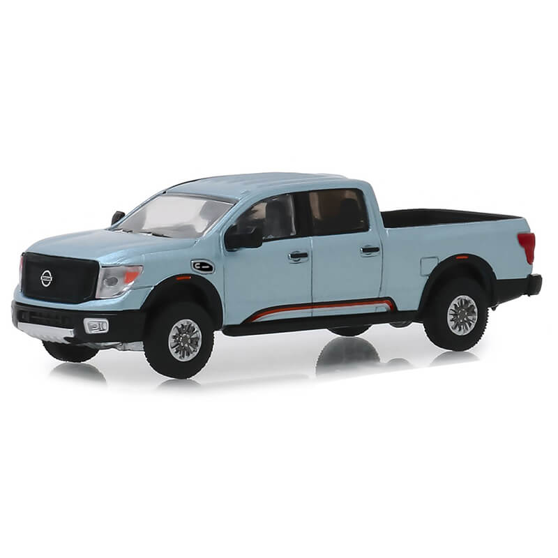 Greenlight 1/64 2018 Nissan Titan XD Pro-4X