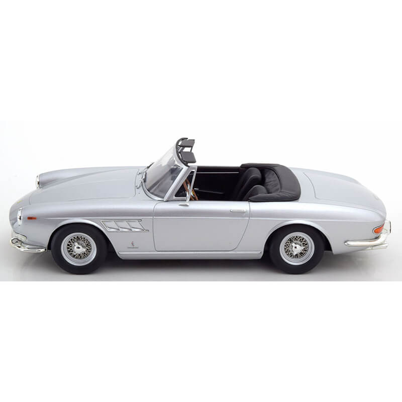 KK-Scale 1/18 Ferrari 275 GTS Pininfarina Spyder (With Wire Wheels) (1964)