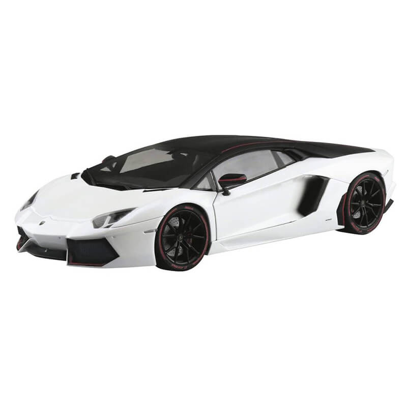 Aoshima 1/24 14' Lamborghini Aventador Pirelli Edition Kit