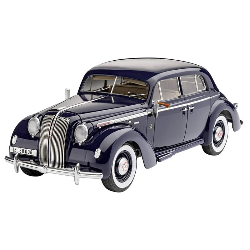 Revell 1/24 Admiral Saloon Luxury Class Car Kit