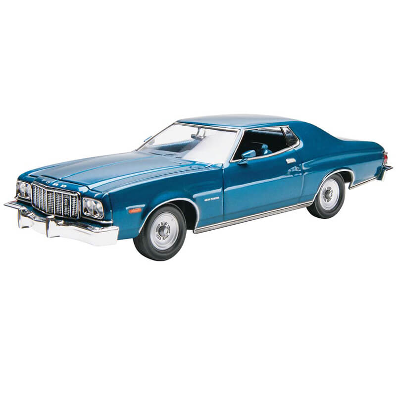 Revell 1/25 '76 Ford Gran Torino Kit
