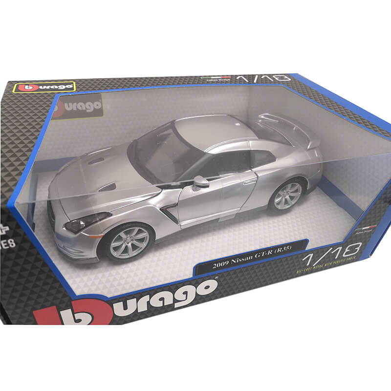 Bburago 1/18 2009 Nissan GT-R (R35)
