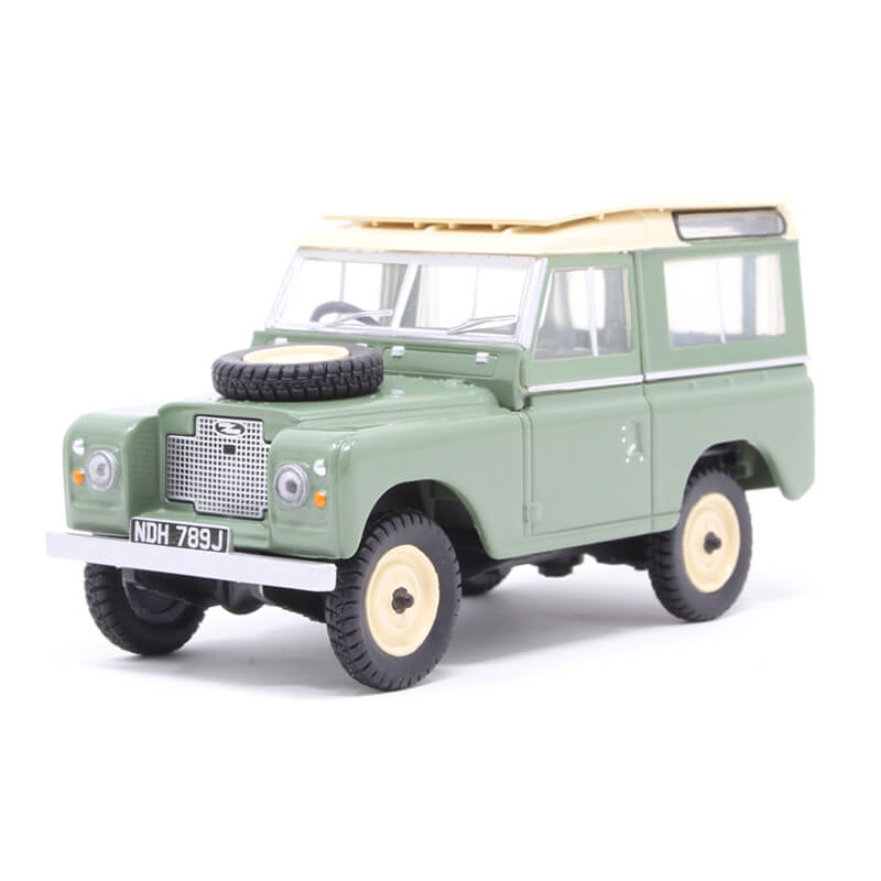 Oxford 1/43 Land Rover Series IIA SWB Station Wagon (Pastel Green)