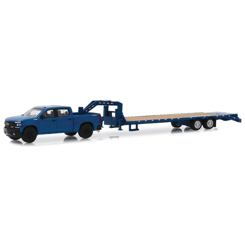 Greenlight 1/64 2019 Chevrolet Silverado & Gooseneck Trailer