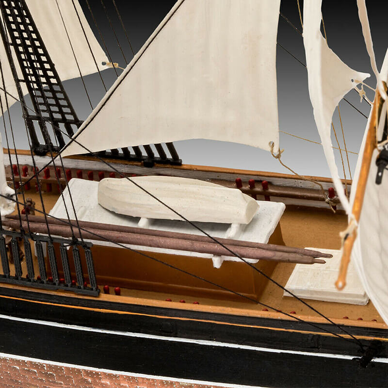 Revell 1/220 Cutty Sark 150th Anniversary Kit