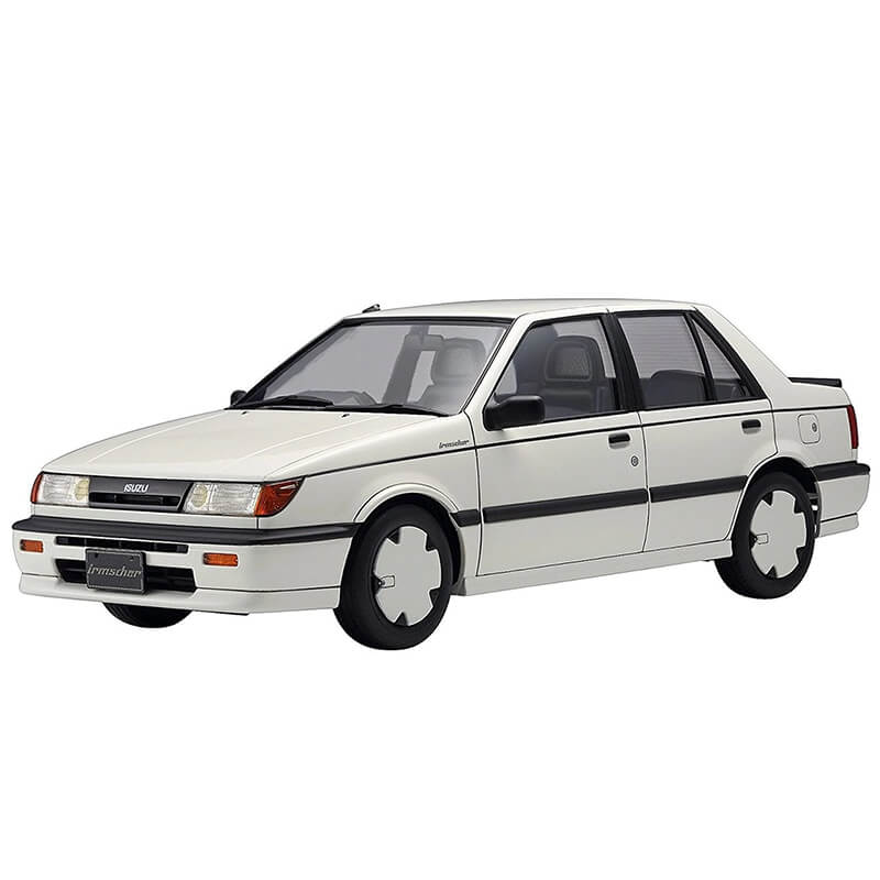 Hasegawa 1/24 Isuzu Gemini (JT190) Irmscher (1988) Kit