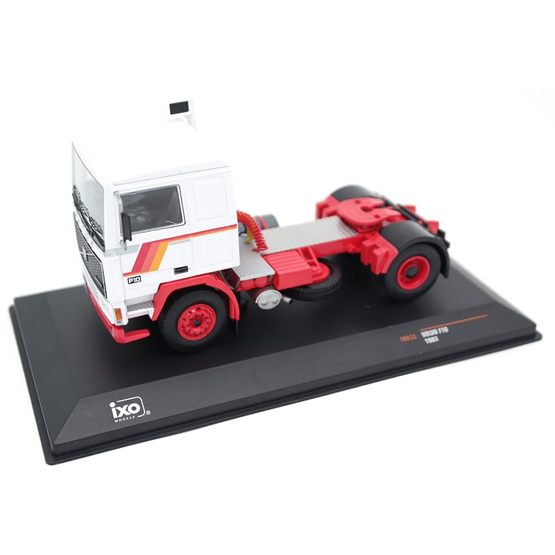 Ixo 1/43 Volvo F10 1983 (White/Red)