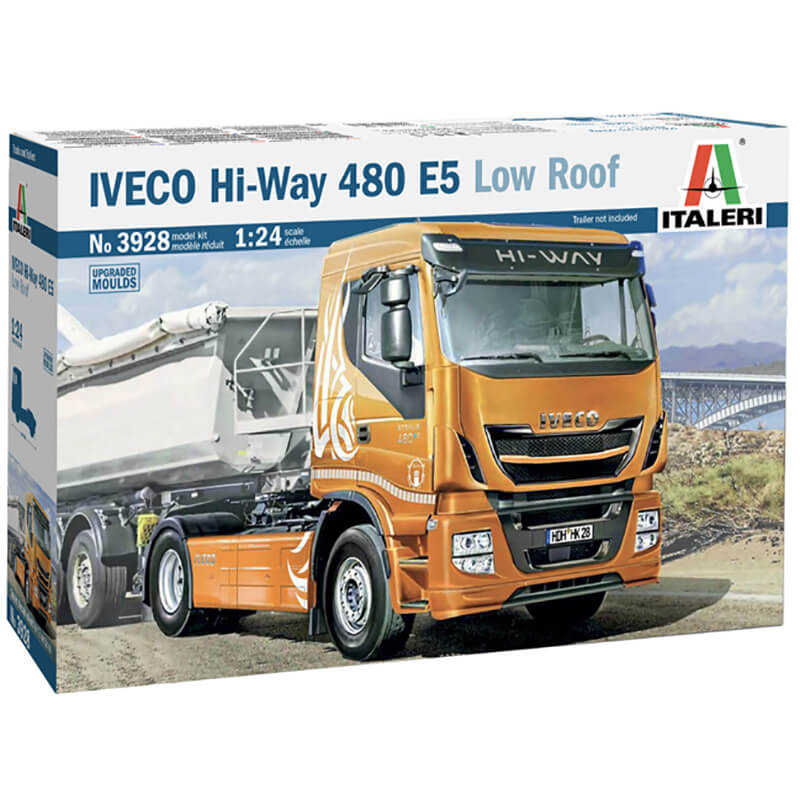 Italeri 1/24 IVECO Hi-Way 480 E5 Low Roof Kit