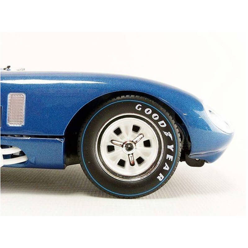 CMR 1/18 Shelby Cobra Daytona Coupe #12 24h LeMans 1965, Schlesser, Grant