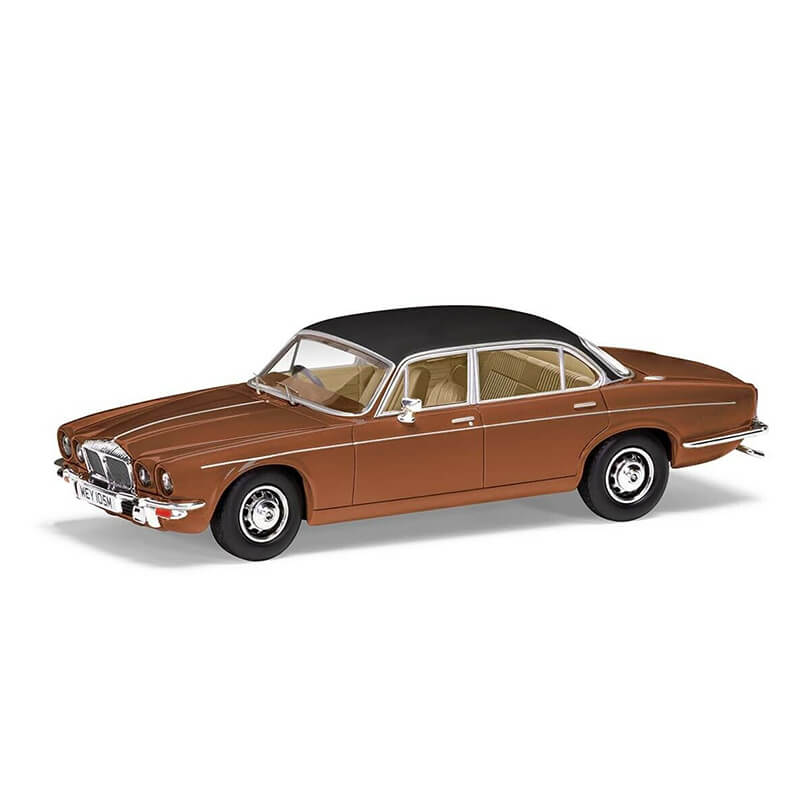 Corgi 1/43 Daimler Double Six Series 2 Vanden Plas, Caramel