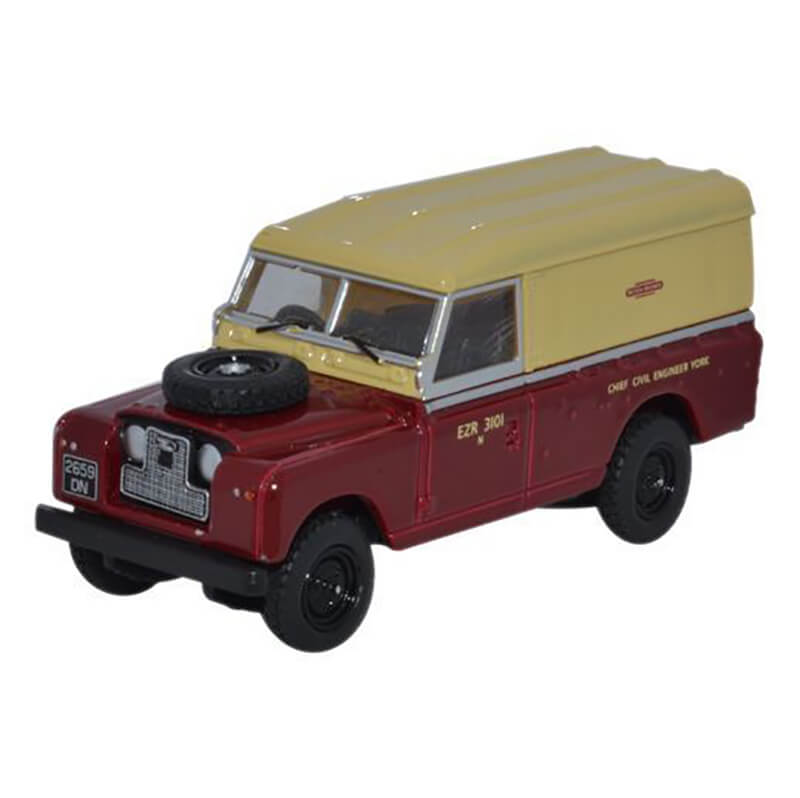 Oxford 1/76 Land Rover Series II Hard Back British Railways