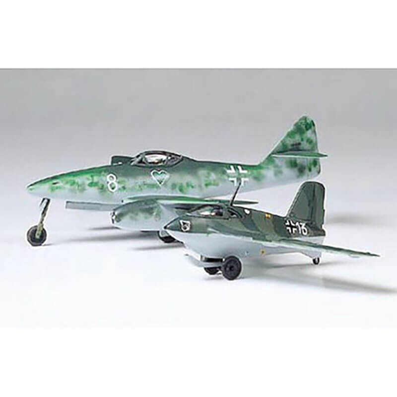 Tamiya 1/100 Messerschmitt Me262A & Me 163B Kit