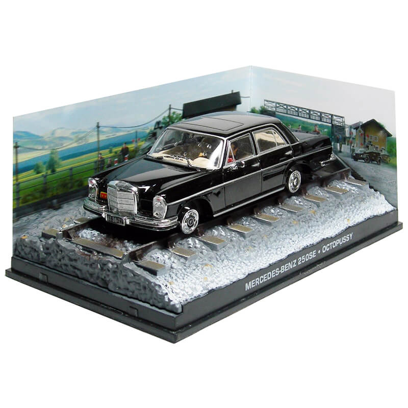 MAG 1/43 Mercedes-Benz 250SE "Octopussy"