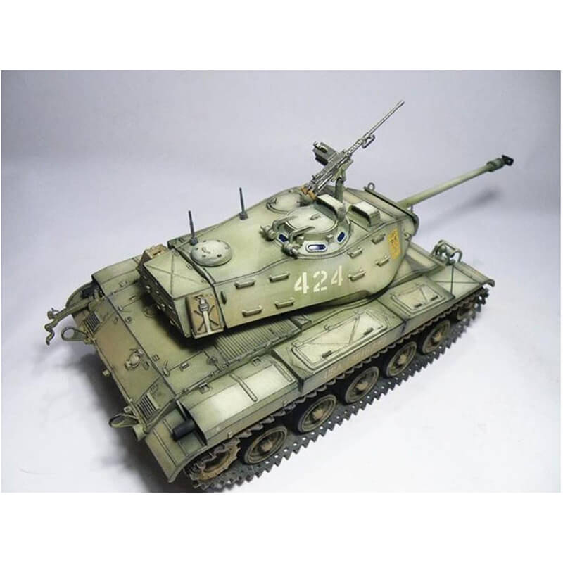Tamiya 1/35 M41 Walker Bulldog Kit