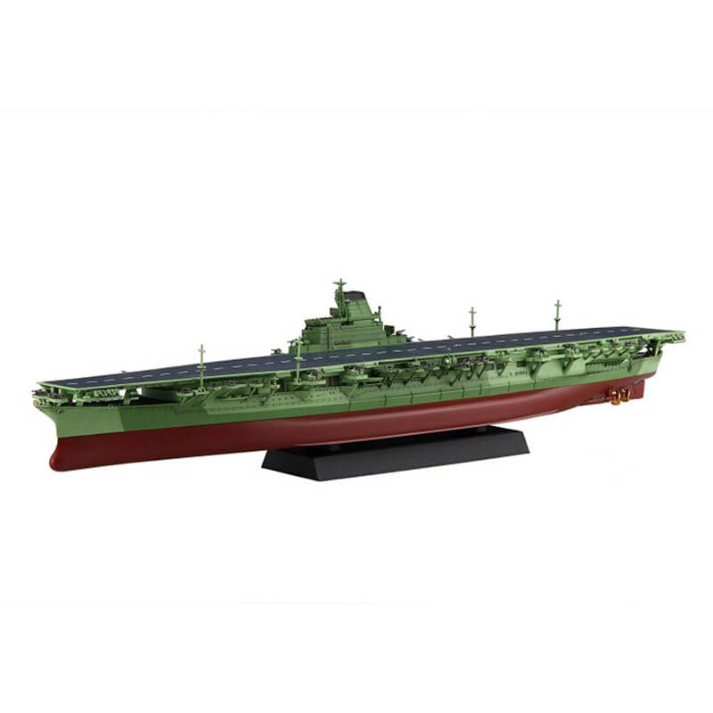 Fujimi 1/700 Japanese Navy Aircraft Carrier Shinano Kit