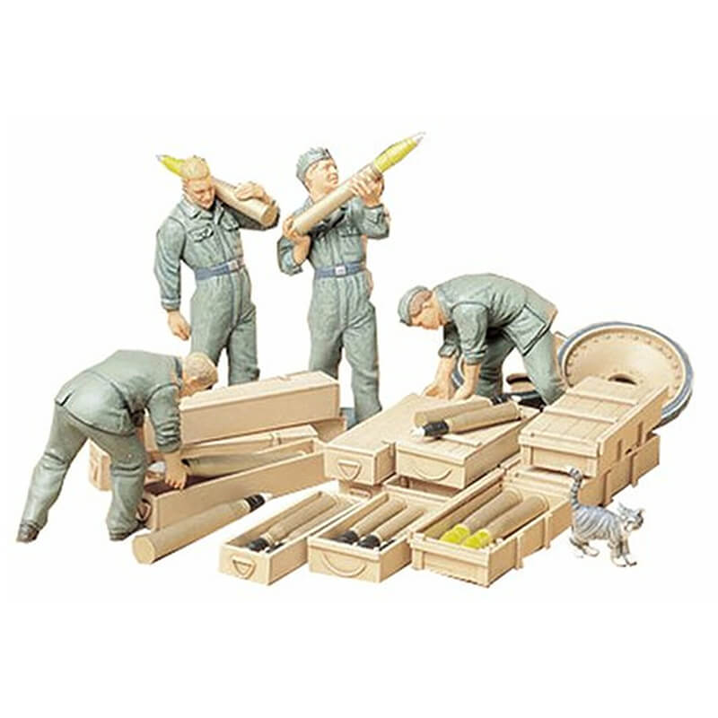 Tamiya 1/35 Military Miniatures German Tank Ammo-Loading Crew Kit