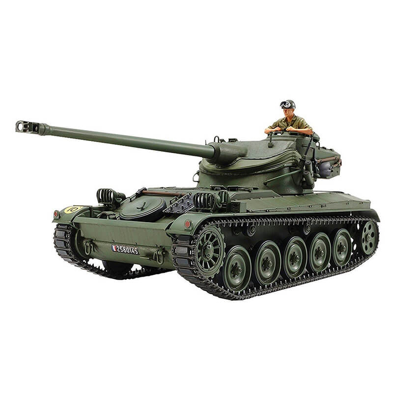 Tamiya 1/35 French Light Tank AMX-13 Kit