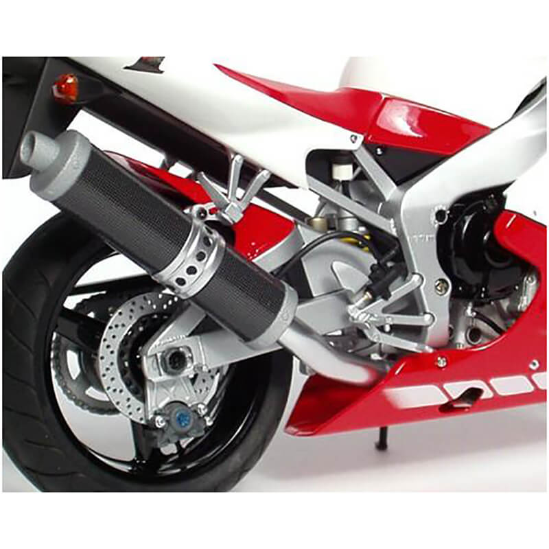 Tamiya 1/12 Yamaha YZF-R1 Kit