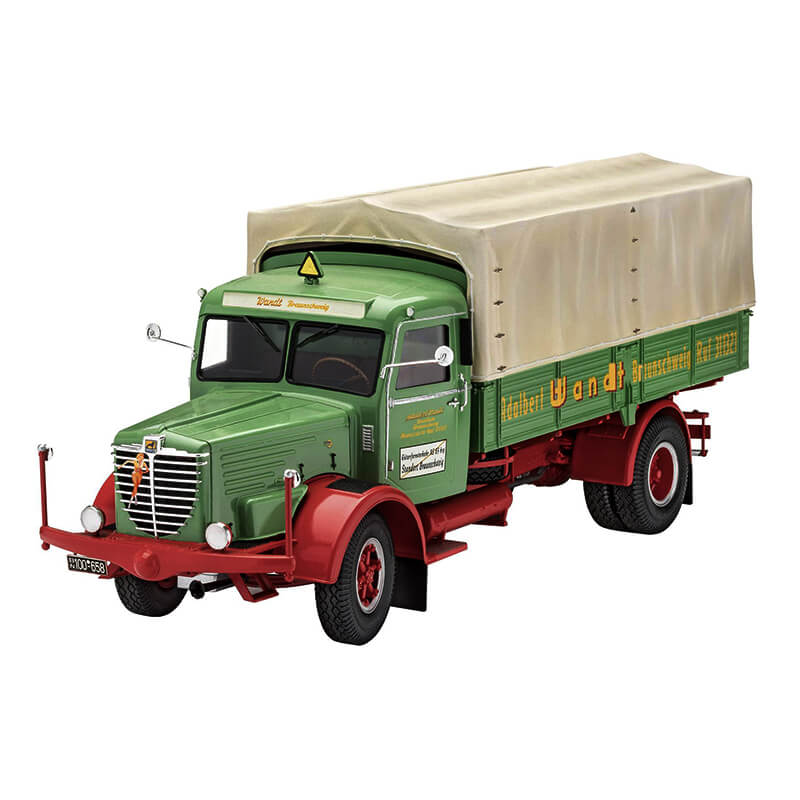 Revell 1/24 Bussing 8000 S 13 Kit