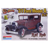 Monogram 1/25 '31 Ford Model A Rat Rod 2' in 1 Kit