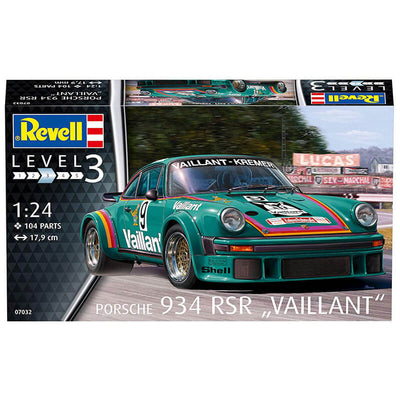 Revell 1/24 Porsche 934 RSR "Vaillant" Kit