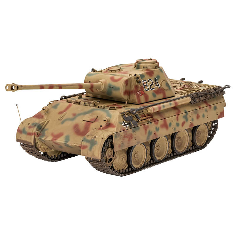 Revell 1/35 Panther Model Set Kit